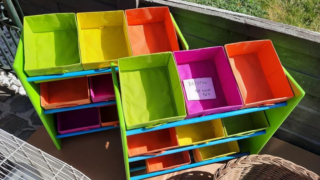 Rekje met gekleurde lades, Kinderen en Baby's, Ophalen