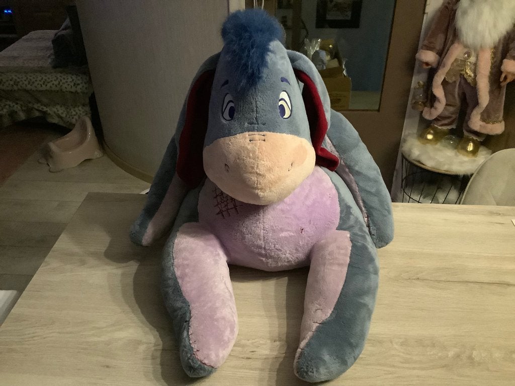 Disney Winnie the Pooh Eyor grote pluche character (75 cm), Kinderen en Baby's, Speelgoed | Knuffels en Pluche, Paars, Disney
