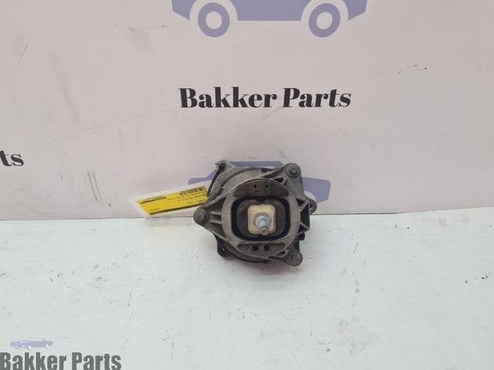 Support moteur d'un BMW 3-Serie, -, -, 3 mois de garantie, Utilisé