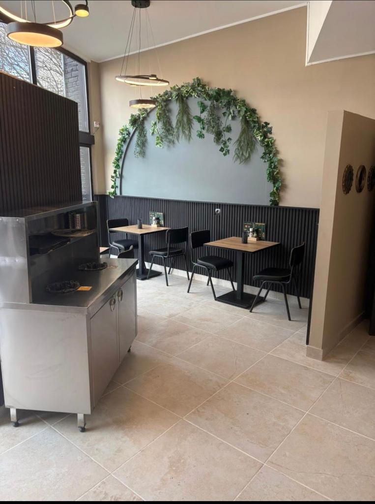 Entreprise à reprendre (courtrai), Maison & Meubles, Cuisine | Cuisines complètes, Comme neuf, Enlèvement