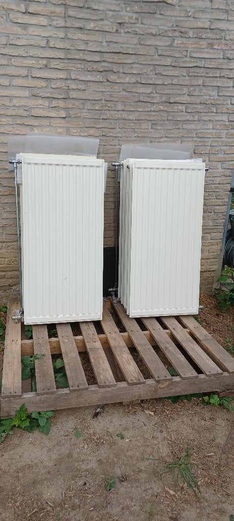 Radiateurs, Bricolage & Construction, Chauffage & Radiateurs, Utilisé, Radiateur, 800 watts ou plus, Enlèvement