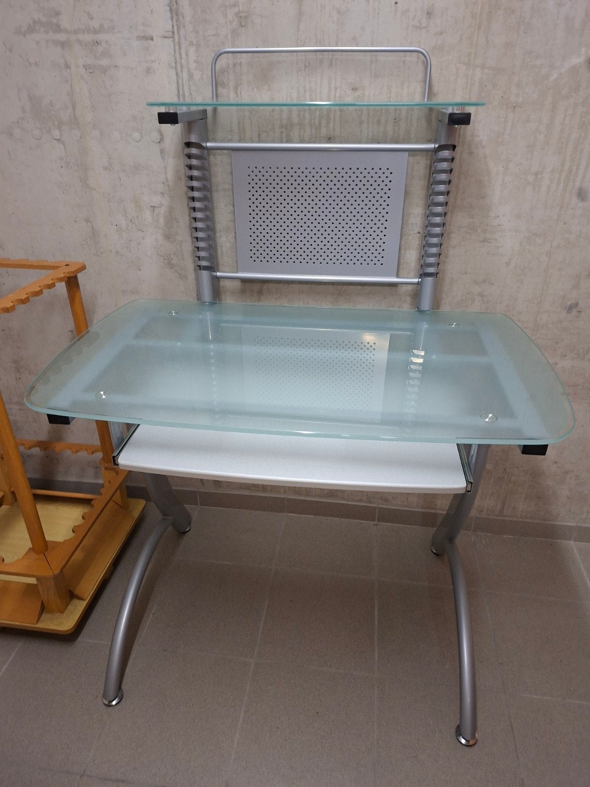 computertafel / bureau in glas, Huis en Inrichting, Ophalen, Zo goed als nieuw, Glas