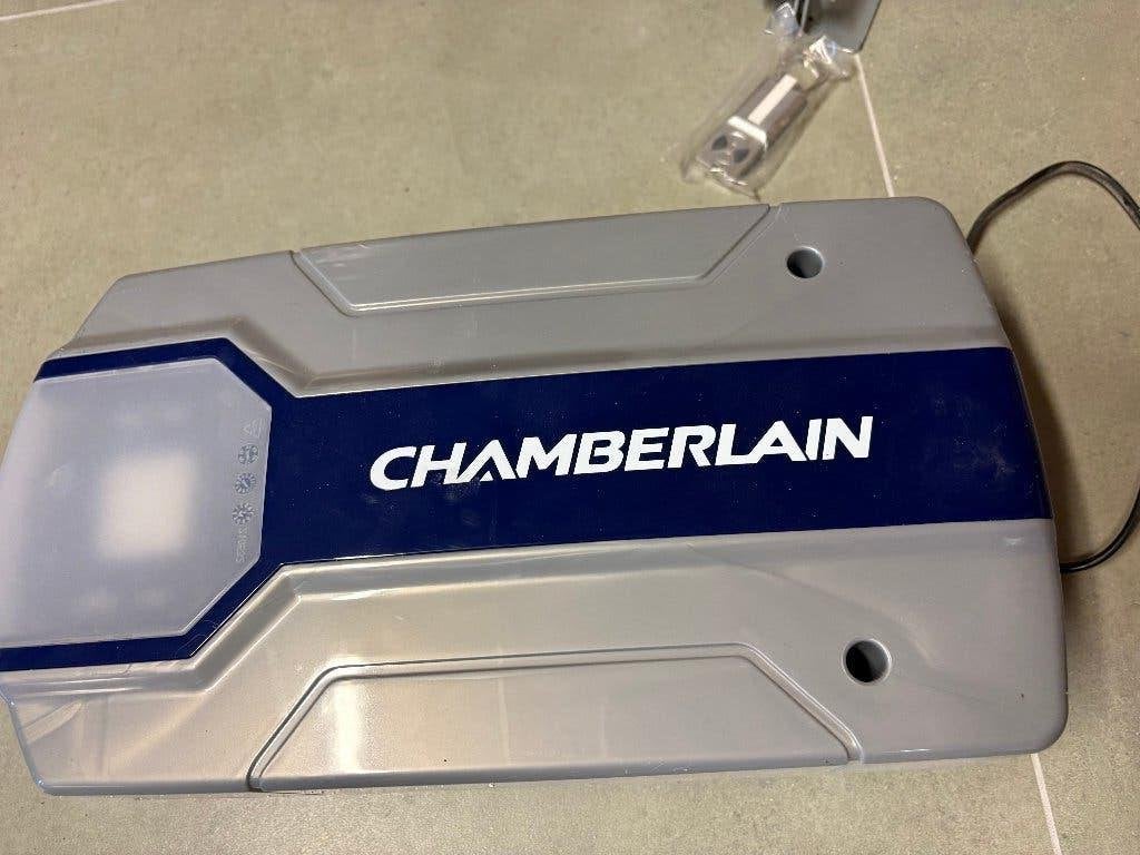 Chamberlain ML1000EV garagepoortopener, Doe-het-zelf en Bouw, Gereedschap | Overige machines, Ophalen, Zo goed als nieuw