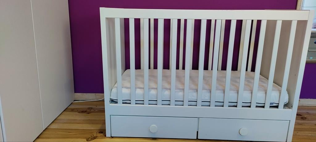 Baby- en peuterbed 3-in-1 Ikea Stuva (wit)+ lades + matras, Ophalen, Gebruikt, Ledikant