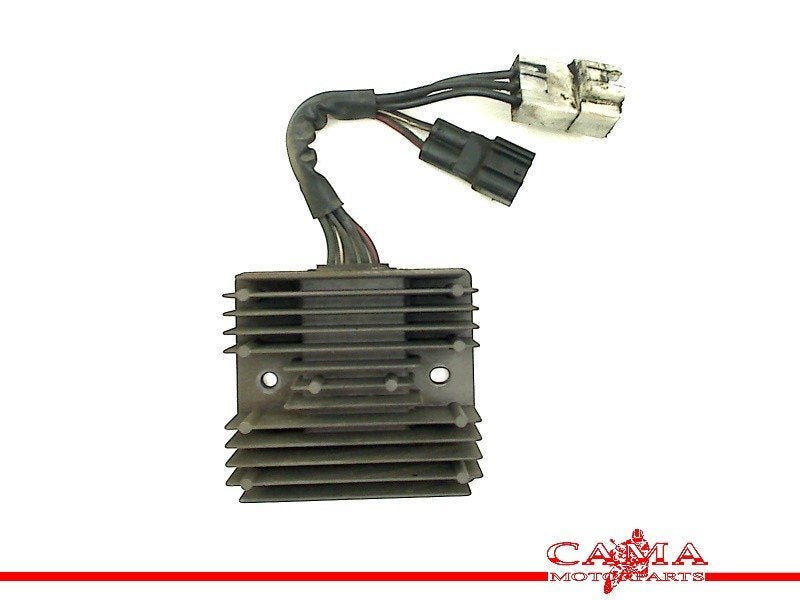 SPANNINGSREGELAAR VLR 1800 / C 1800 (VLR1800 C1800), Motoren, Dhr. S. di Majo, Gebruikt, Info@cama-motorparts.nl, P.J. Troelstraweg 8 8
3144 CX  MAASSLUIS, NL