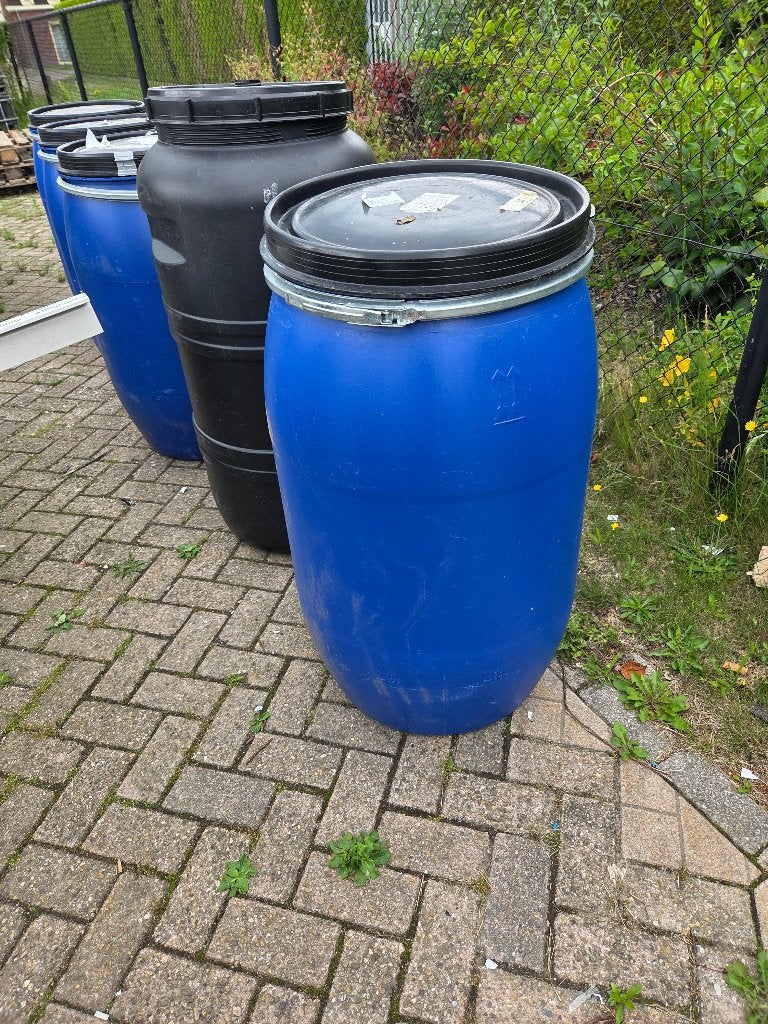 Kunststof regenton, Ophalen, Zo goed als nieuw, Kunststof