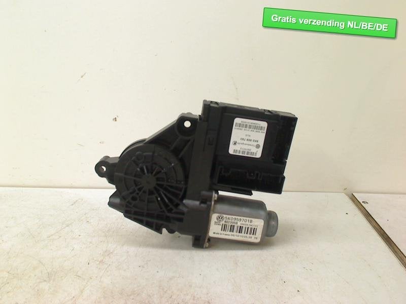 MOTEUR LEVE VITRE ELECTRIQUE AVANT GAUCHE Golf VI (5K1), Volkswagen, Volkswagen AG, Utilisé, Kundenbetreuung@volkswagen.de
