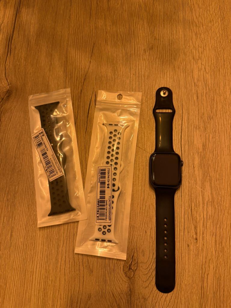 Apple watch serie 6 44 mm, Ophalen, Zwart, IOS, Conditie
