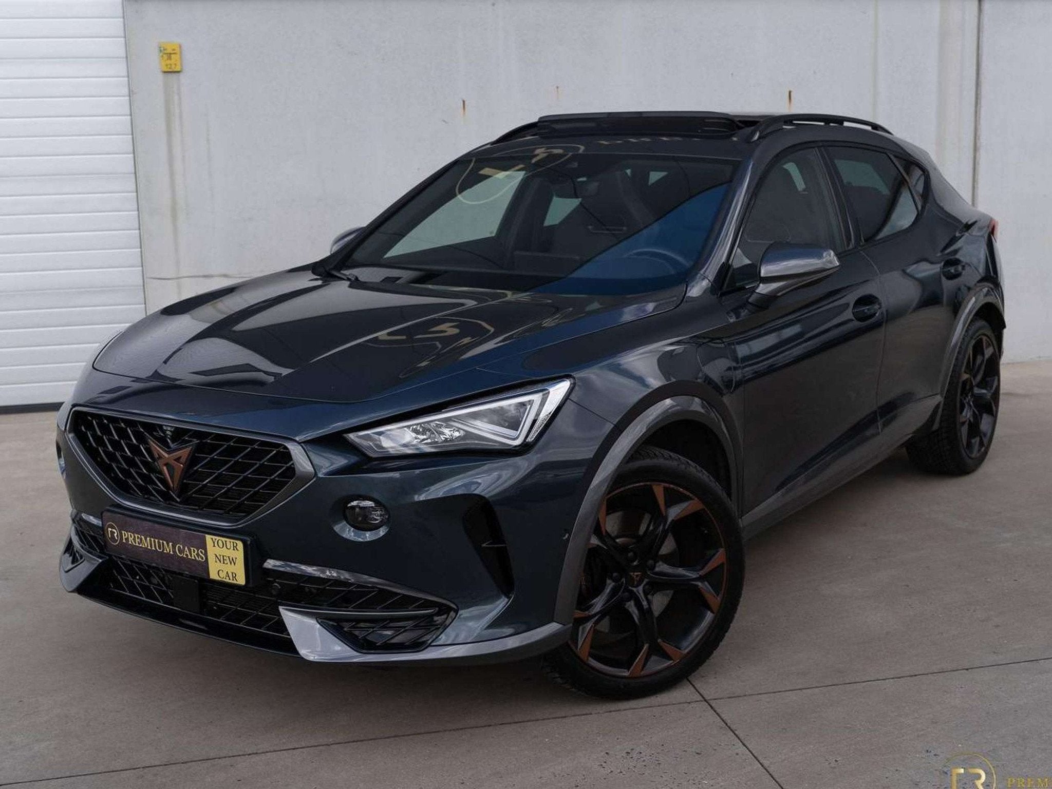 CUPRA Formentor VZ l PHEV l 245 PK l Pano l Memory l Heated, Autos, Cupra, Argent ou Gris, Achat, https://public.car-pass.be/vhr/0c50c7e4-7b65-4c87-be57-e7fb93f6b3bc