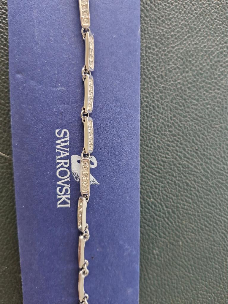 Armbanden, horloges van diverse merken (swarovski, valentino, Ophalen, Gebruikt