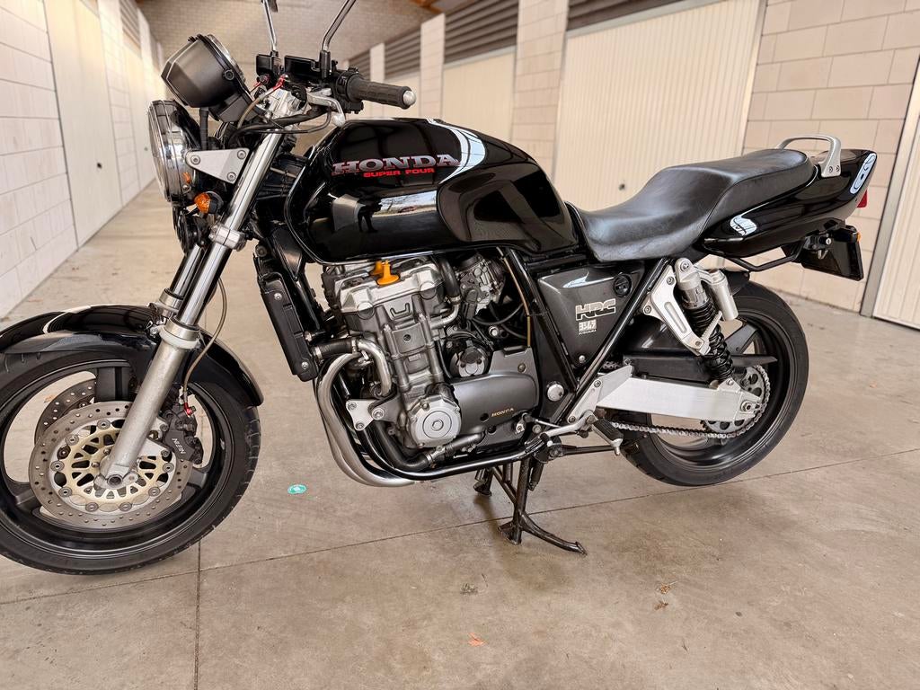 Honda CB 1000 Big One nette staat, Motoren, Motoren | Honda, Particulier, Naked bike, meer dan 35 kW, 4 cilinders, Motorrijbewijs A