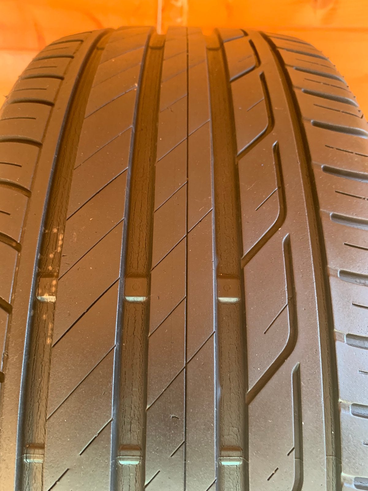 2 pneus d’été Bridgestone  turanza 215 50 r18 92w, Autos : Pièces & Accessoires, Pneus & Jantes, 215 mm, Véhicule de tourisme