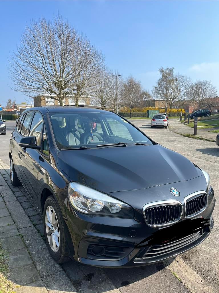BMW 216d te koop, Auto's, Zwart, Leder, 5 deurs, Particulier