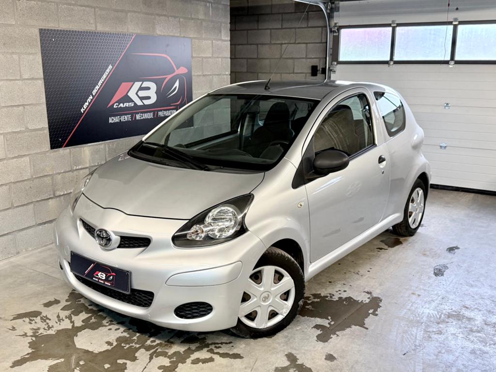 Toyota Aygo • 2011 • 40.000 Kms • 1.0 essence 68CV, Autos, Toyota, Achat, 50 kW, Entreprise, Boîte manuelle