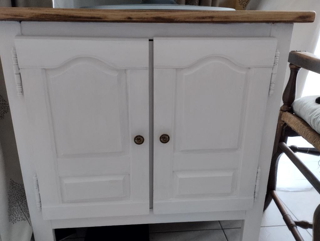 Meuble., Enlèvement, Utilisé