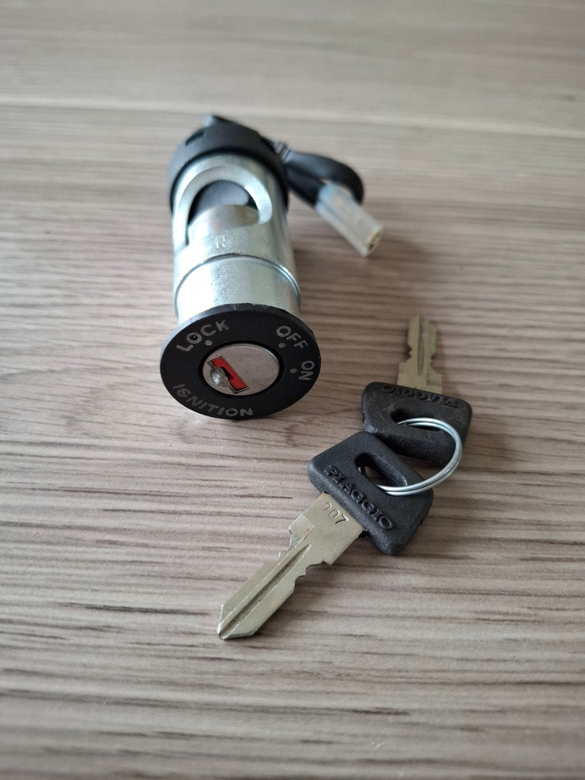 Vespa PX stuurslot, Motoren, Accessoires | Sloten, Ophalen of Verzenden, Nieuw