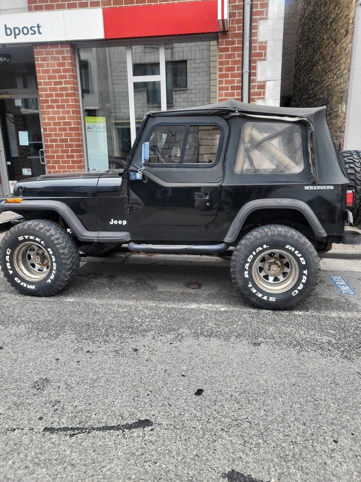 jeep wrangler yj 4.2L, Autos, Achat, Cabriolet, Automatique, Particulier