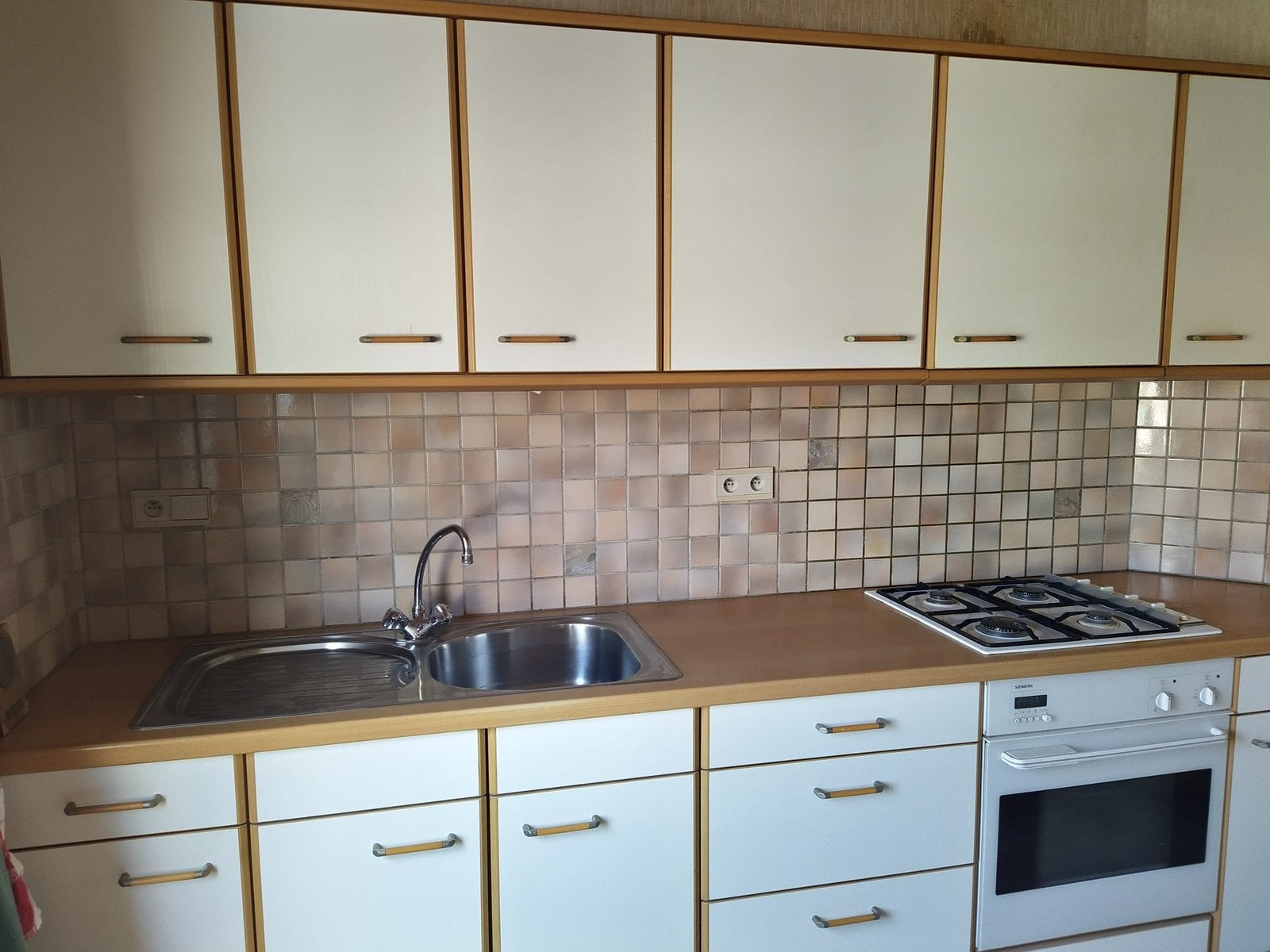 Keuken met apparatuur, Enlèvement, Crème, Autres matériaux, Cuisine à mur double