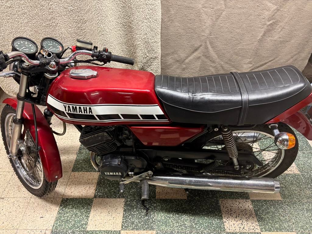 Yamaha RD125DX, Entreprise, 2 cylindres