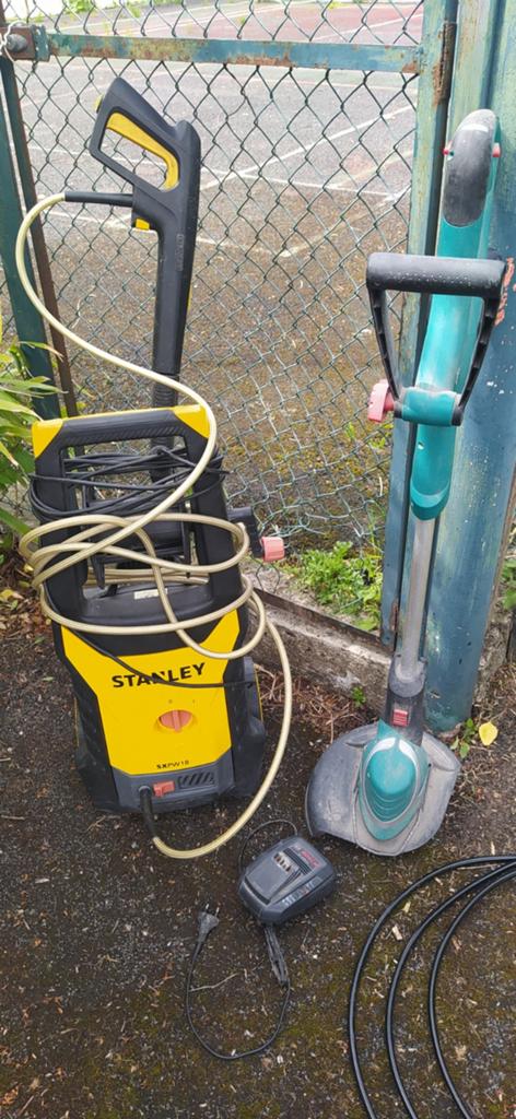 Pour bricoleur, à réparer, Tuin en Terras, Hogedrukreinigers, Ophalen, Accu