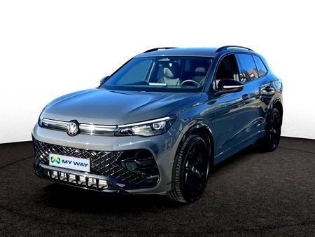 Volkswagen Tiguan R-LINE*MASSAGE ZETELS*150PK*CARPLAY*GPS*CA, Auto's, Automaat, Adaptive Cruise Control, SUV of Terreinwagen, 147 g/km