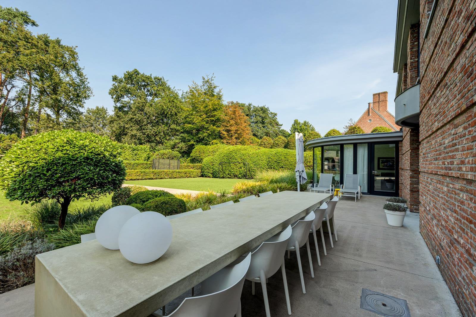 Récupération gratuite de 10 chaises de jardin ! Peintre, Jardin & Terrasse, Enlèvement, Utilisé, Synthétique