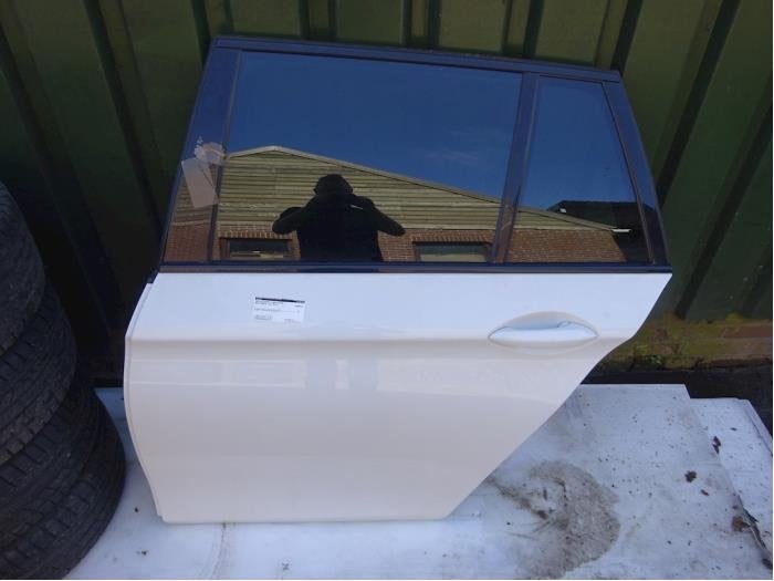 Portier 4Deurs links-achter van een BMW 5-Serie (300), Gebruikt, -, Deur, -