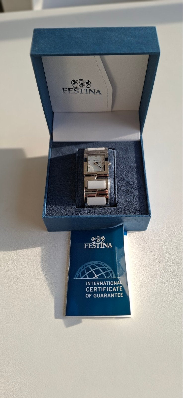 Festiva dameshorloge, Ophalen, Zo goed als nieuw, Staal, Overige merken