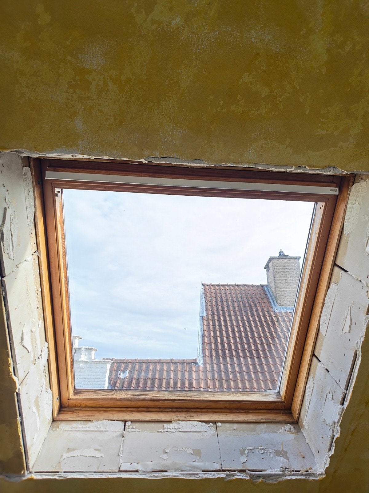 2 originele VELUX dakramen GGL 606 – hout, Enlèvement, Bois