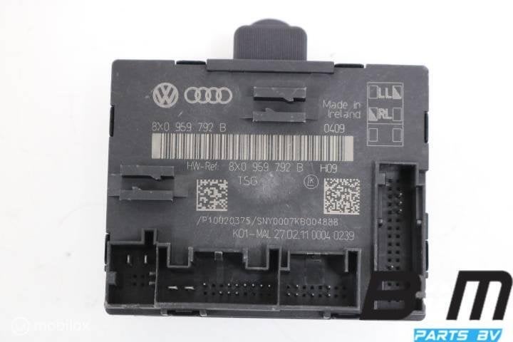Portierregelapparaat rechts voor Audi A1 3DRS 2.0 TDI CFH 8X, Gebruikt