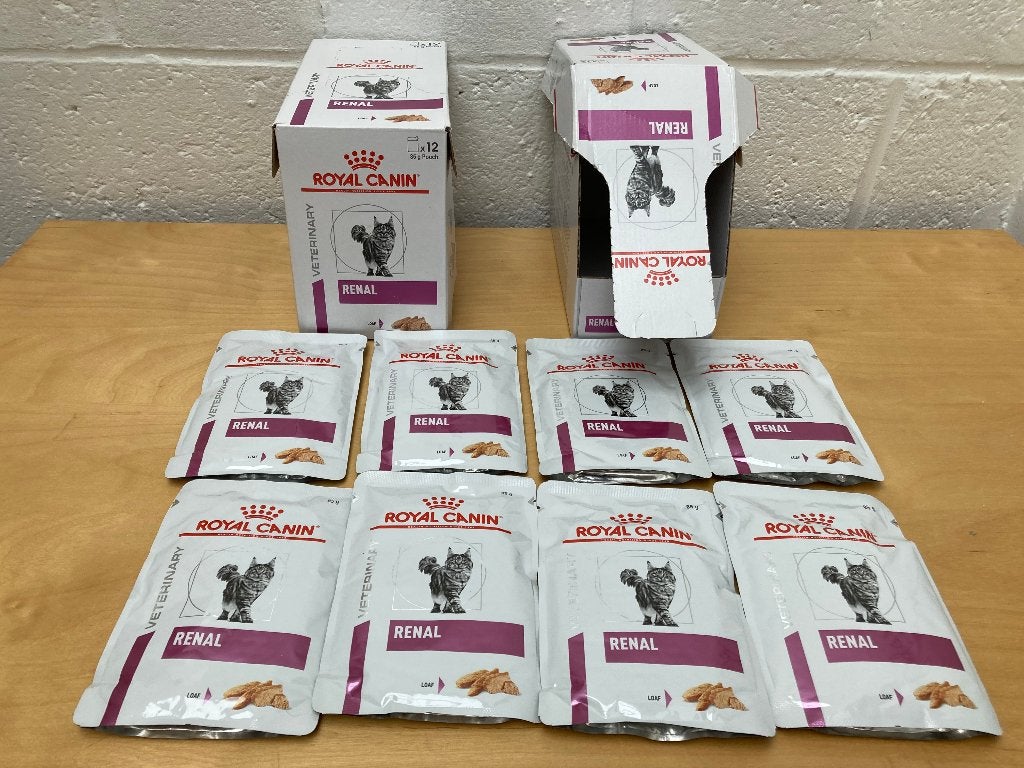 1 doos met 12+8 RENAL ROYAL CANIN pasteitjes voor katten, Ophalen of Verzenden, Nieuw