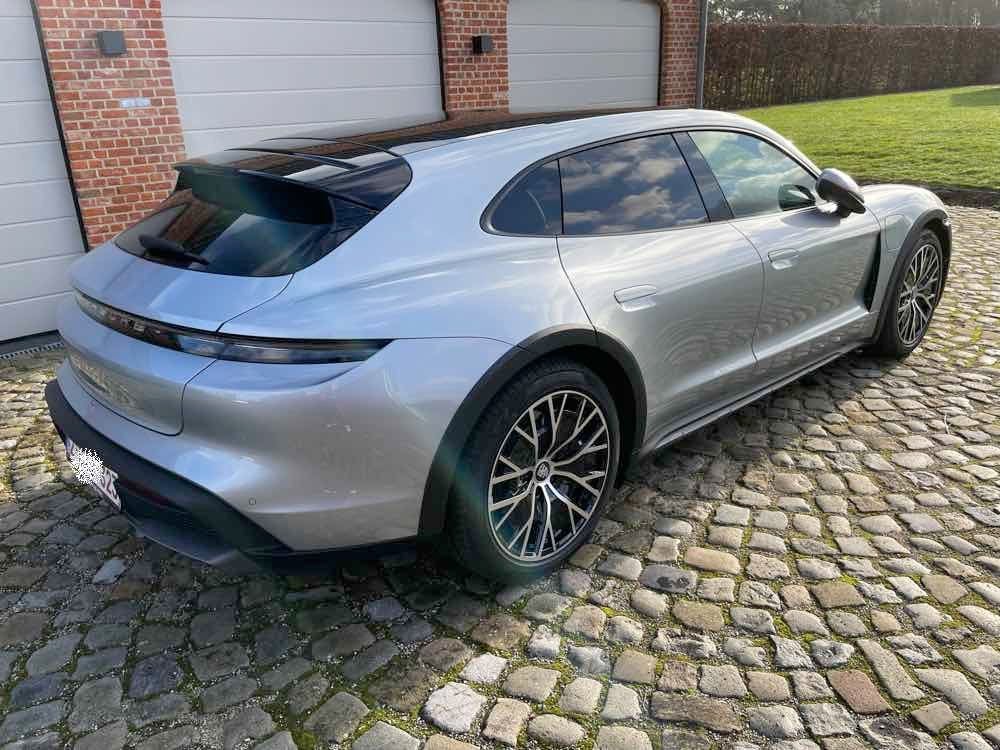 Prachtige Porsche Taycan 4 Cross Turismo, Autos, Porsche, Cuir, Argent ou Gris, Achat, Beige
