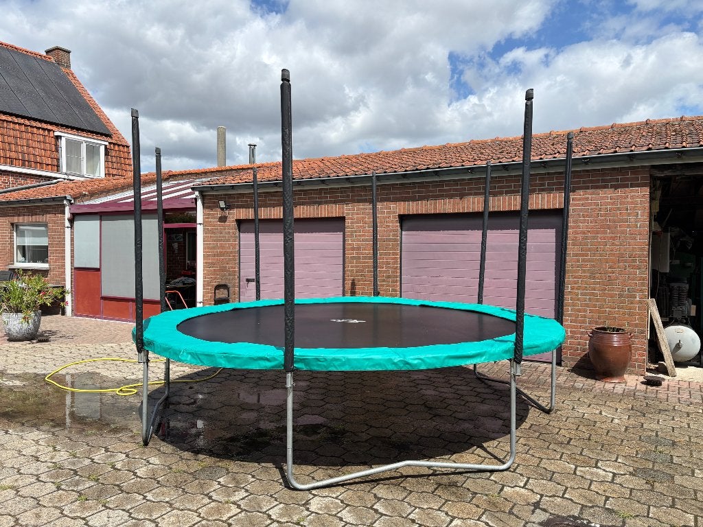 Trampoline Berg Favorit, Ophalen, Gebruikt