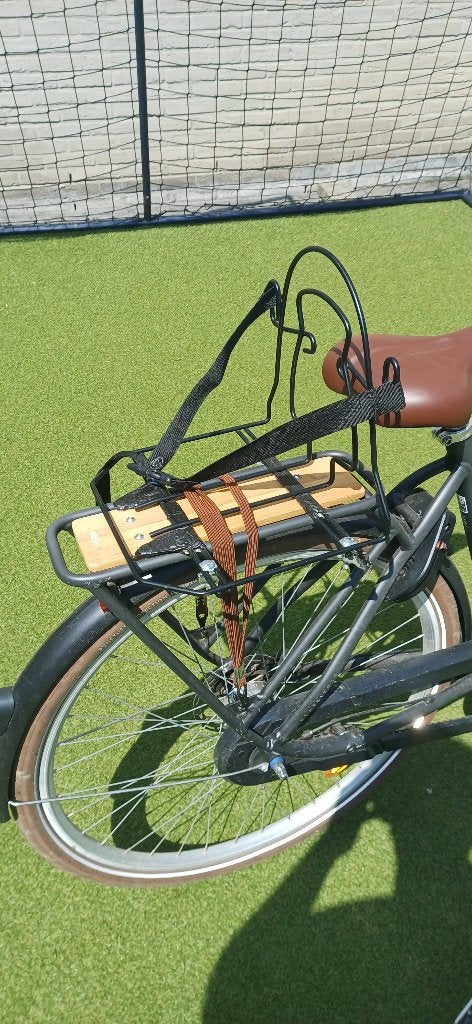 Boekentasdrager fiets, Fietsen en Brommers, Ophalen, Zo goed als nieuw