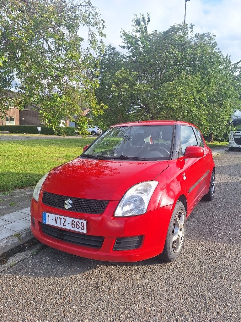 Suzuki Swift, Autos : Pièces & Accessoires, Autres pièces automobiles, Envoi, Suzuki