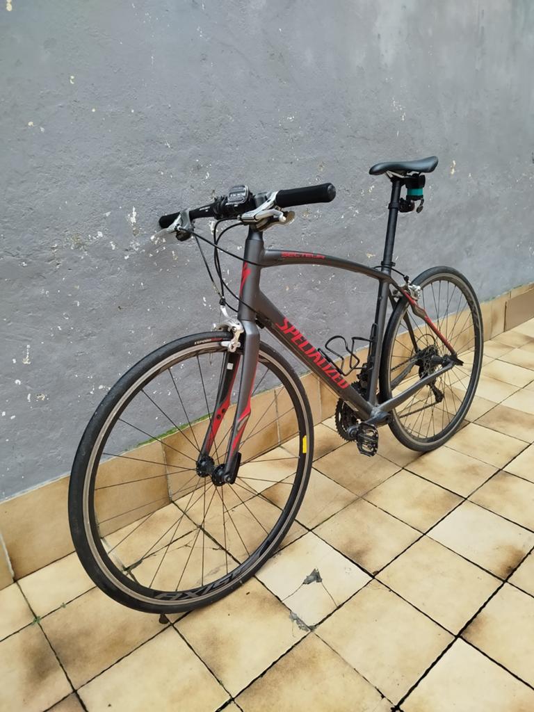 SPECIALIZED, Vélos & Vélomoteurs, Enlèvement, Comme neuf, Plus de 20 vitesses, Autres marques