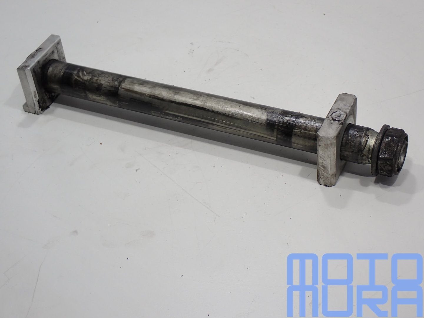 Essieu arrière pour la Yamaha FZ1 2006 - 2012 FZ 1 N S  FZ1S, Motos, -, Utilisé, -, -
