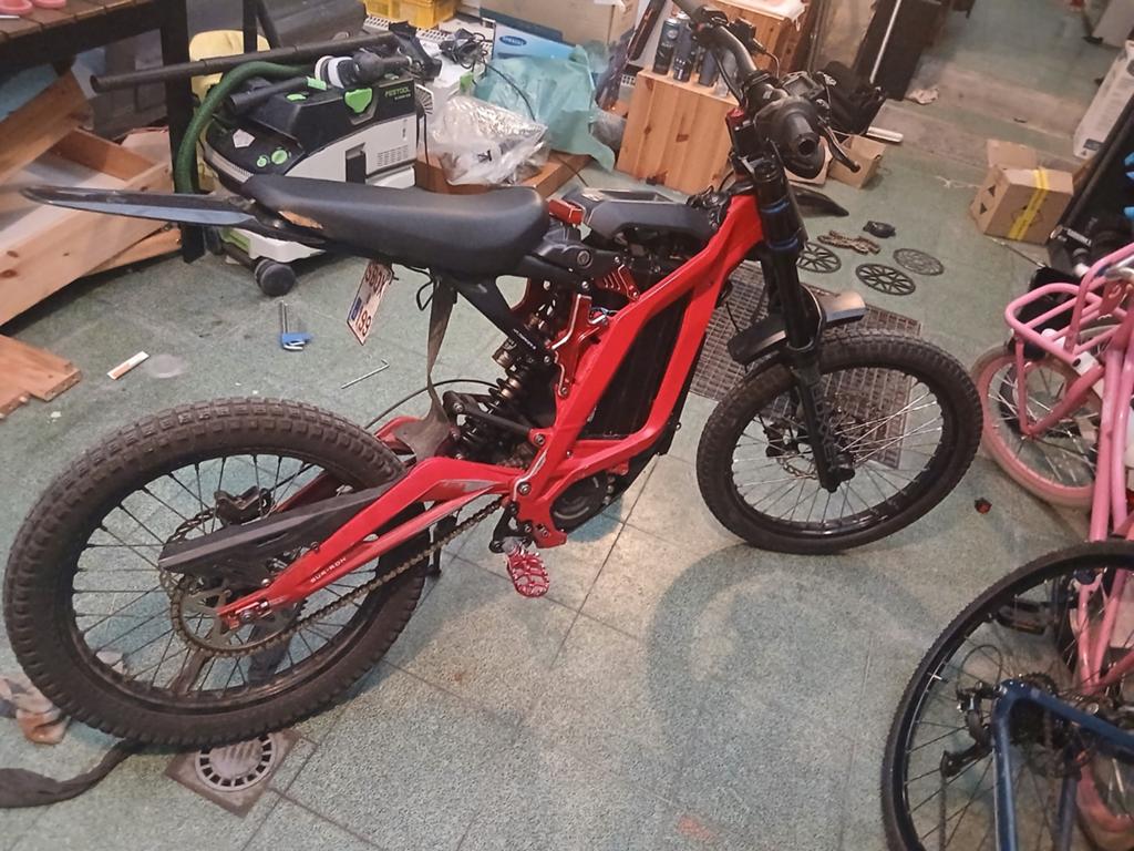 Surron light bee x 2022, Ophalen