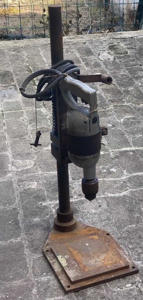 Foreuse sur pied Vintage dans son jus  , Bricolage & Construction, Enlèvement, Utilisé