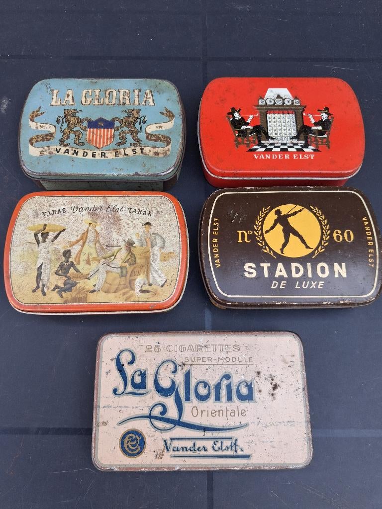 5 anciennes boîtes à tabac en étain VANDER ELST., Enlèvement ou Envoi, Utilisé, Ustensile