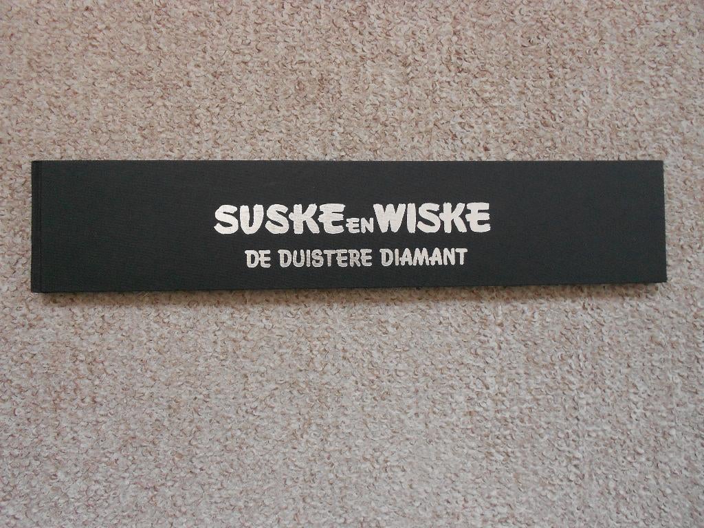 Suske en Wiske - De Duistere Diamant - Langwerpige hardcover, Boeken, Willy Vandersteen, Eén stripboek, Nieuw, Ophalen of Verzenden