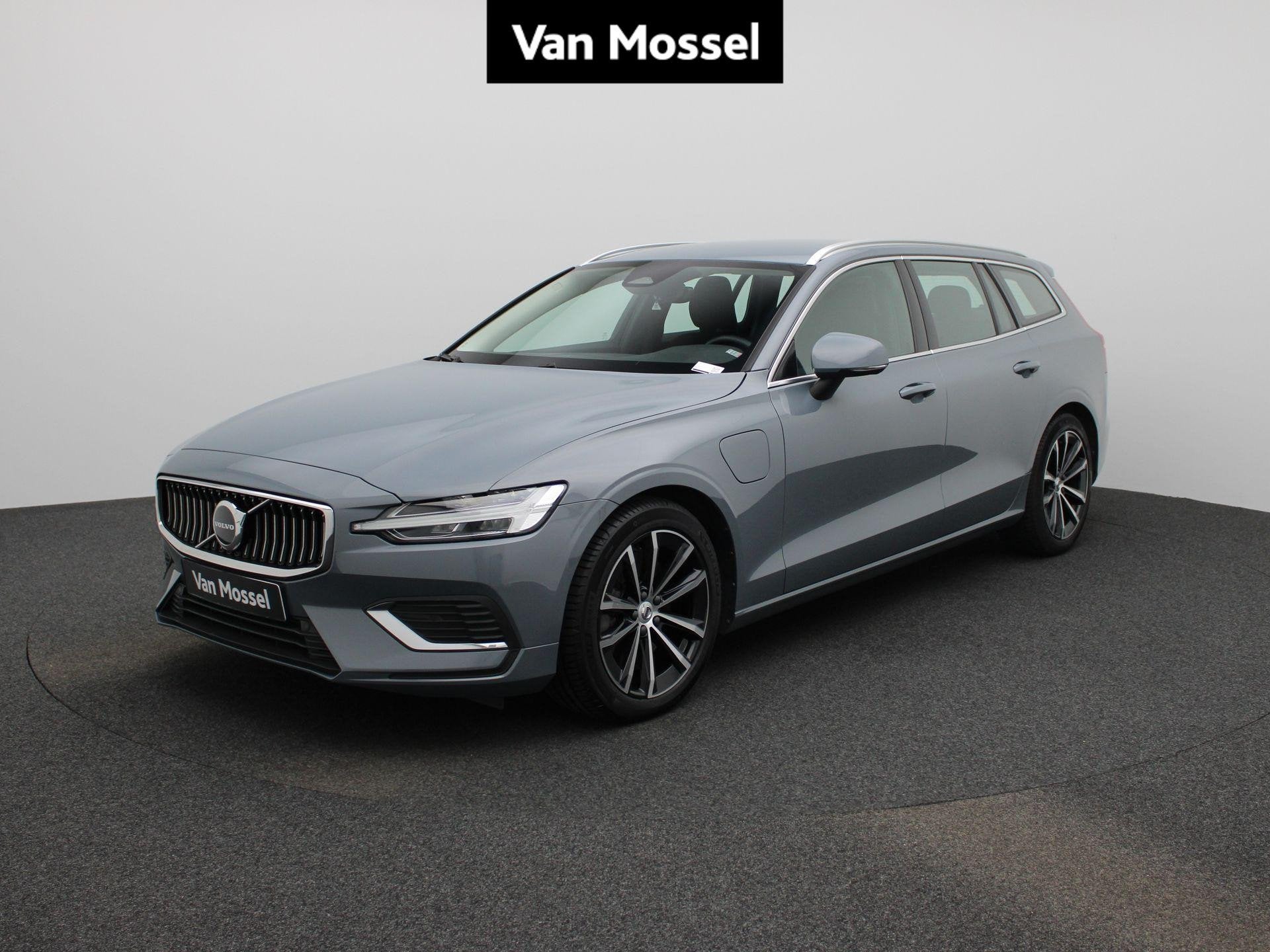 Volvo V60 T6 PHEV 4x4 Core Aut. (automatique), Argent ou Gris, Electronic Stability Program (ESP), Entreprise, 2000 kg