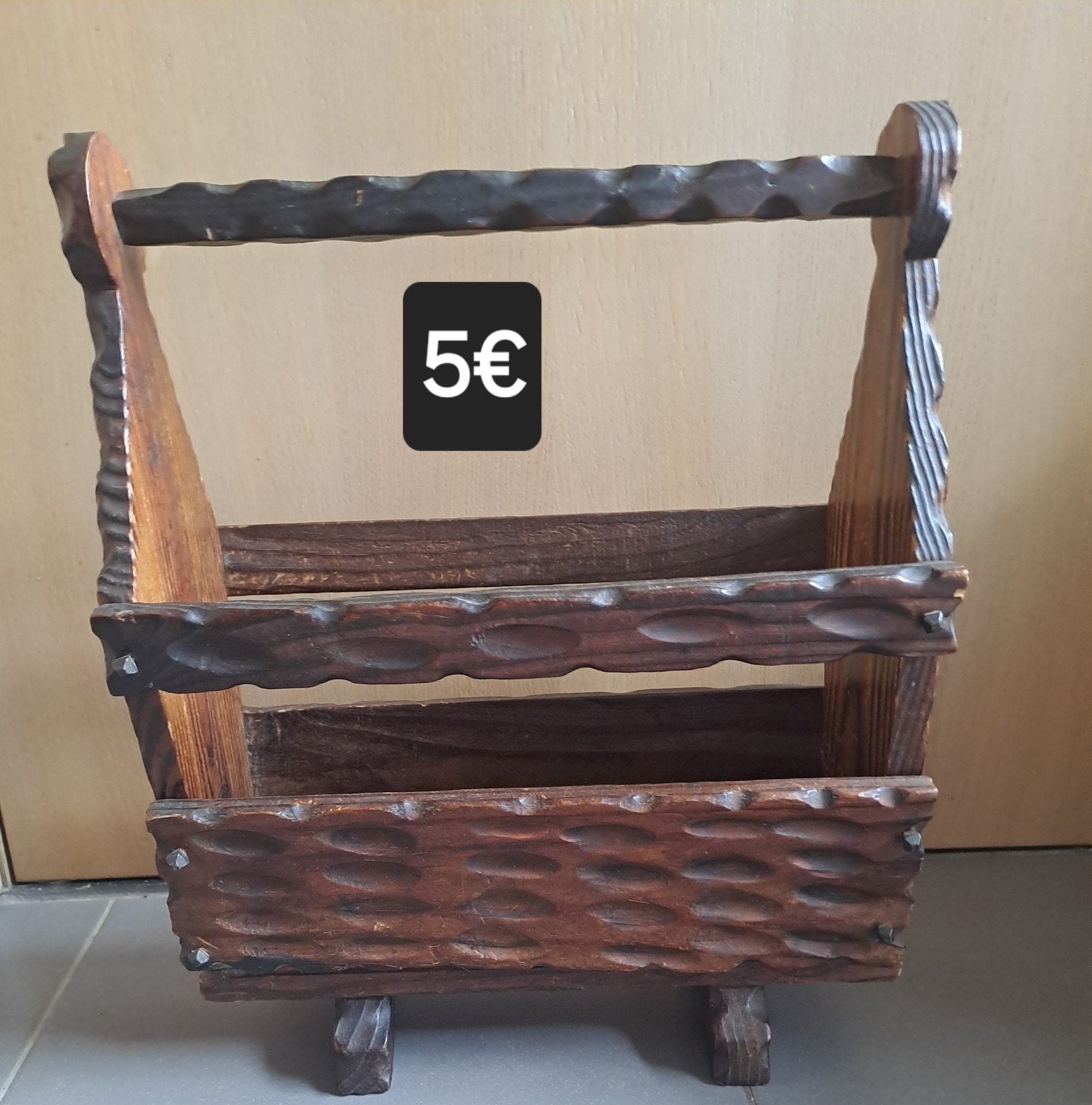 Krantenbak, Corbeille à journaux, Enlèvement