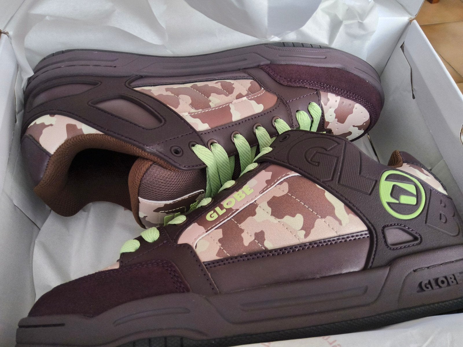 Basquettes homme NEUVES GLOBE  TILT pointure 46, Neuf, Enlèvement ou Envoi, Autres couleurs, GLOBE TILT