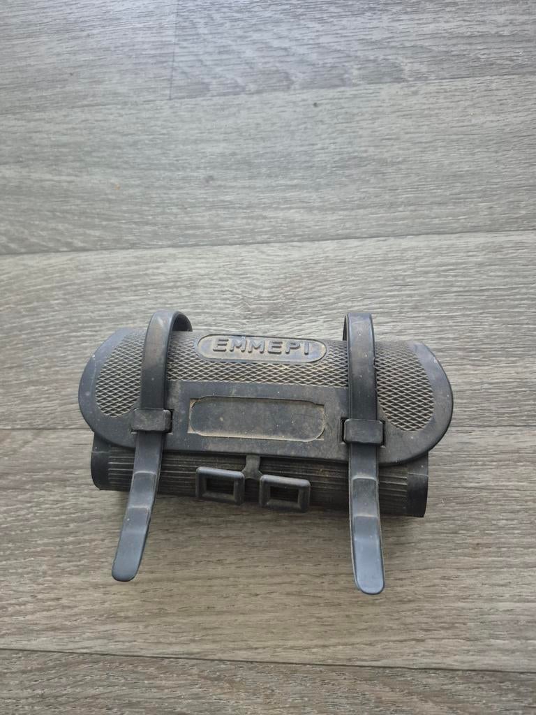 Oude vintage fietstas met gereedschap, Ophalen, Gebruikt, Metaal, Vintage