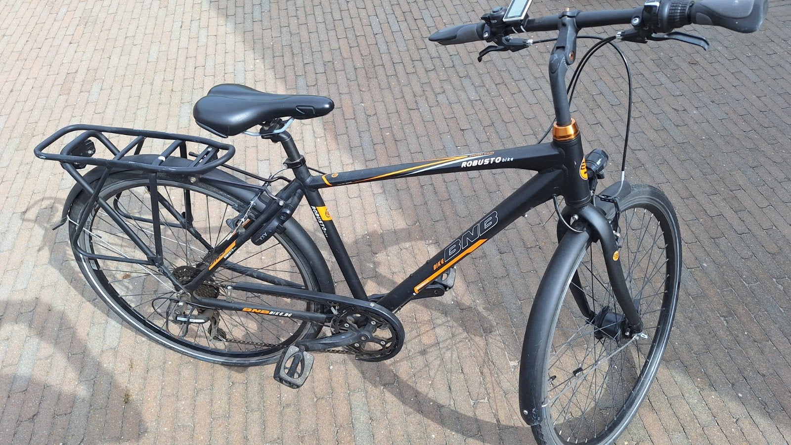Zwarte BNB Bike Robusto, Comfort Riding, maat 28, Vitesses, Frein sur jante, Enlèvement, Utilisé