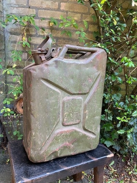 Vintage metalen jerrycan van 20 liter, Ophalen of Verzenden, Gebruikt, Jeep