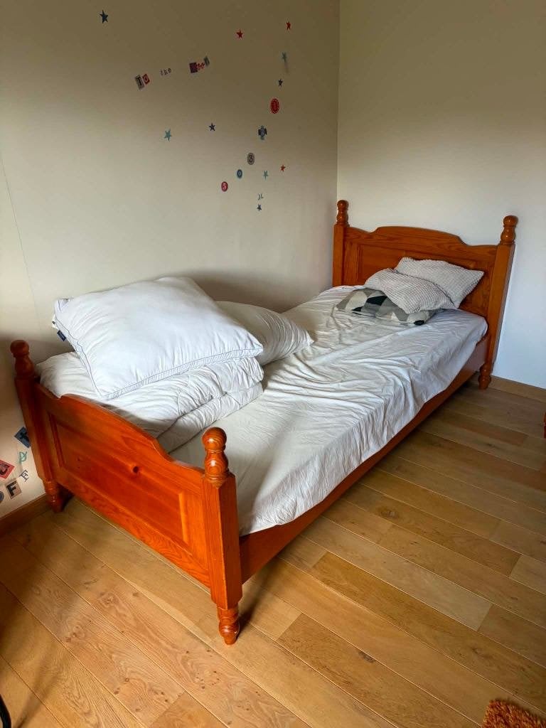 Lit en pin massif 90x200, Maison & Meubles, 90 cm, Enlèvement, 200 cm, Bois