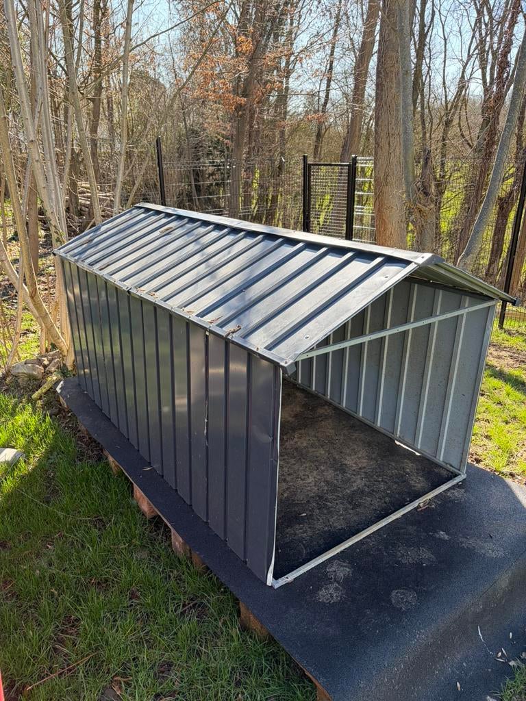 Grande niche pour chien, Ophalen, Zo goed als nieuw