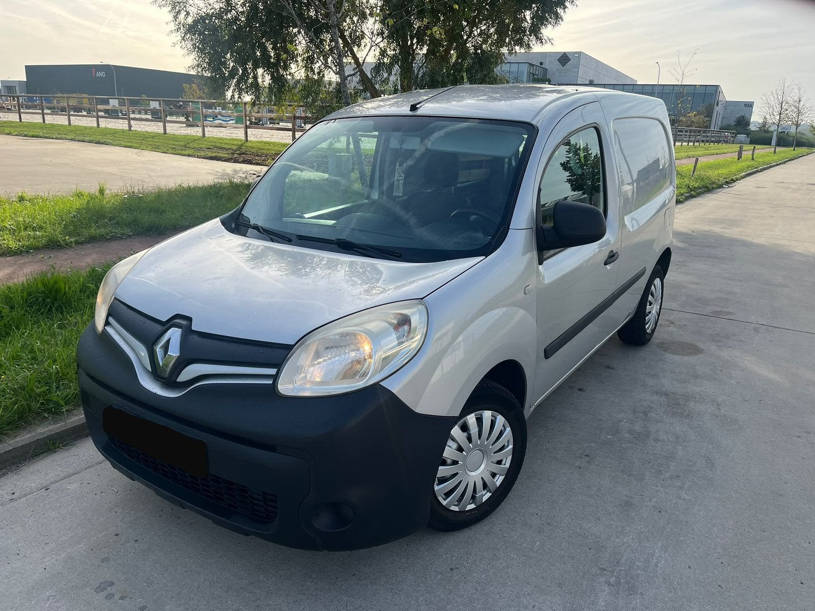 Renault kangoo 1.5DCI, Voorwielaandrijving, Euro 5, Stof, Zwart